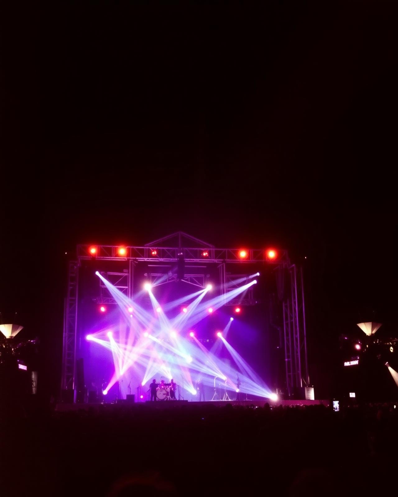 Live & Loud